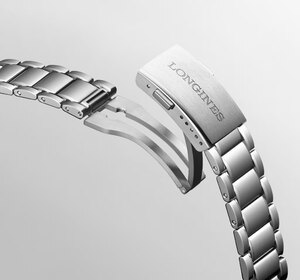 Годинник Longines Spirit Flyback L3.821.4.93.6