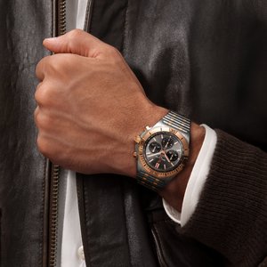 Годинник Breitling Chronomat B01 42 UB0134101B1U1