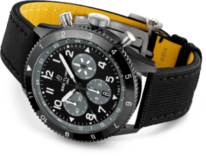 Часы Breitling Super AVI B04 Chronograph GMT 46 Mosquito Night Fighter SB04451A1B1X1